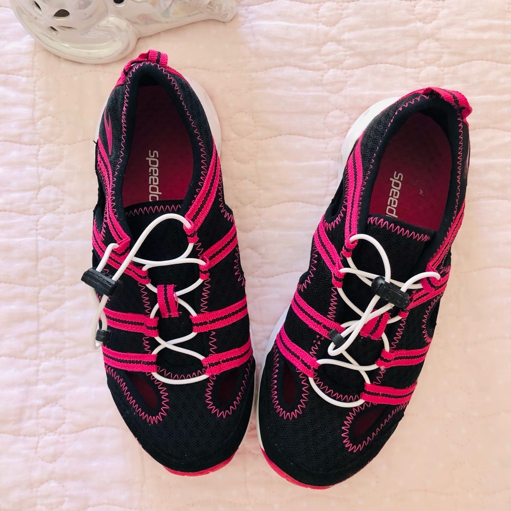 Speedo waterproof shoe